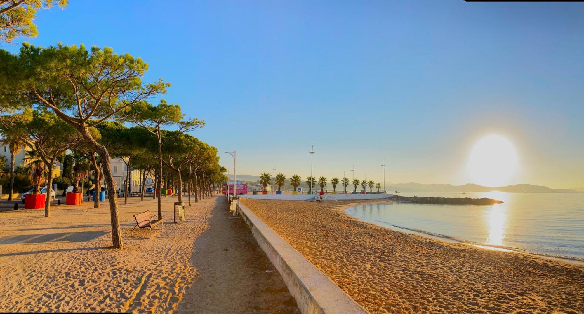Blue Summer Vibes Appartment For 4P, Ac, Parking, Beachfront, Spa Access -5 La Ciotat Kültér fotó